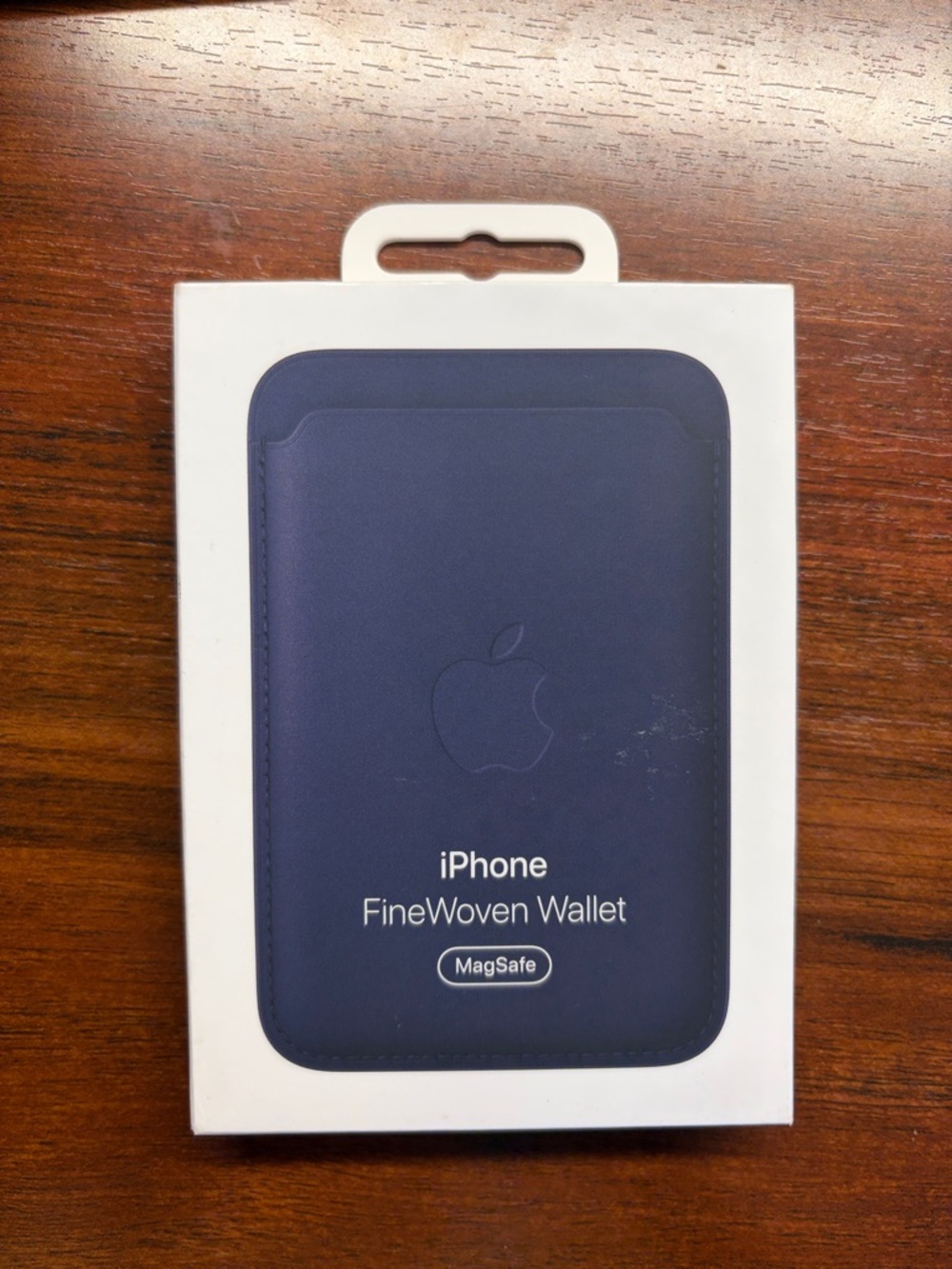 Apple FineWoven MagSafe Wallet - Navy Blue